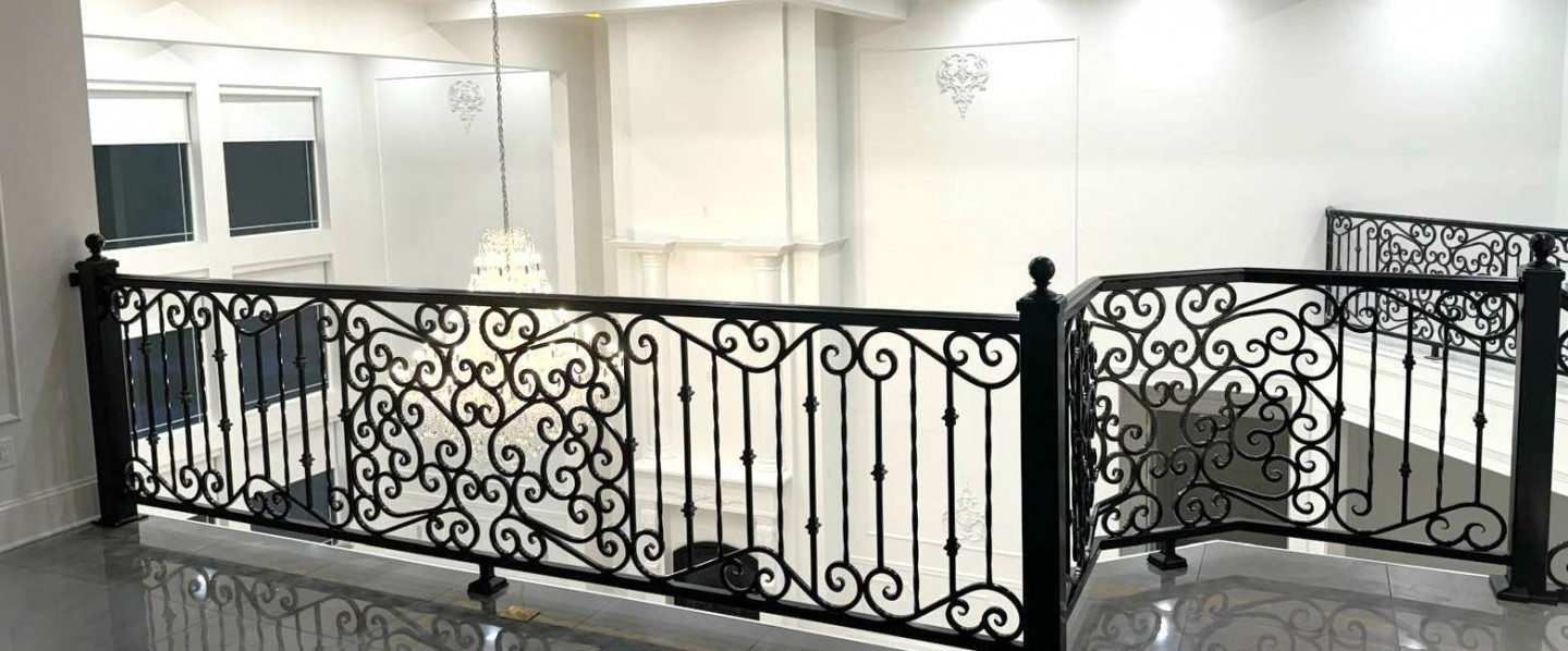 INSTALL A RAILING THAT WOWS